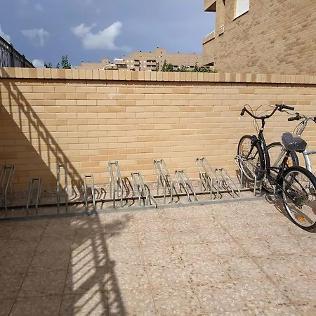 Apartment Vivienda Turistica La Marina Azahar *