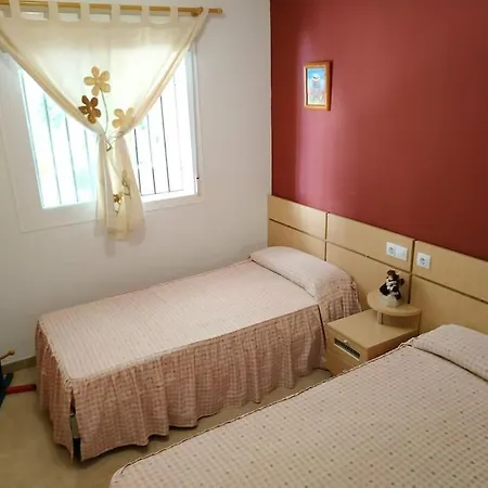 Vivienda Turistica La Marina Azahar Apartment